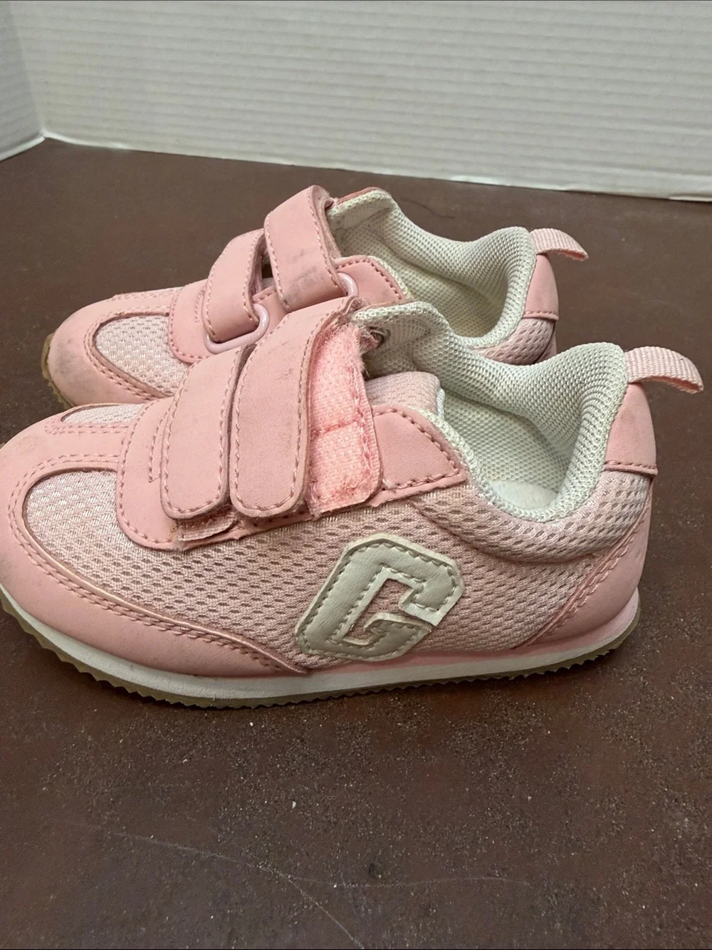 Kids babyGap Pink Casual Sneakers with Hook-and-Loop Straps, kids 7